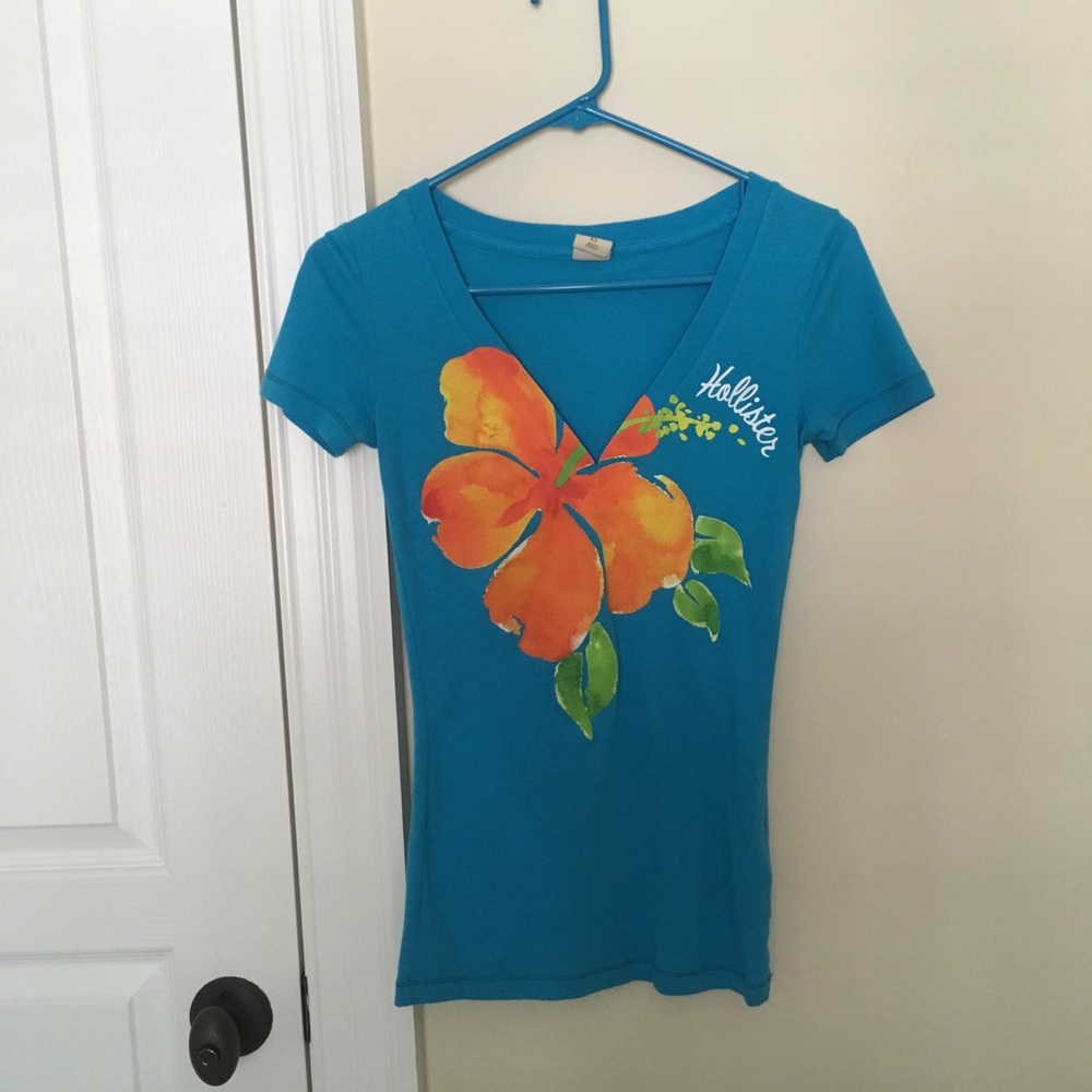 Blue Hollister V-Neck T-Shirt